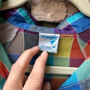 Wrangler Plaid Button Down Shirt